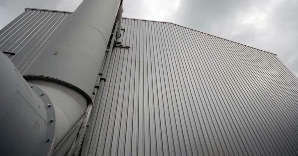 Trapézlemez tető — Mit érdemes tudni róla, melyiket válaszd?